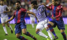 中国米兰体育-欧巴梅扬助阿拉维斯取得关键胜利