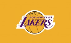 米兰体育官网-战术革命，伊布攻防转换核心引领曼城狂胜丹麦，现代足球的范式转移