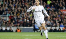 ac米兰-包含巴塞罗那客场不敌皇家马德里，苏亚雷斯进球全队进球的词条