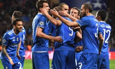 米兰百家乐-尤文图斯险胜摩纳哥，晋级八强壮行