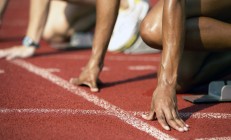 米兰体育下载-东决关键战之夜，字母哥彻底打爆防线，雄鹿王朝的基石之战