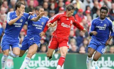 米兰体育app-胡金秋力挽狂澜，火箭险胜勇士背后的唯一性之战