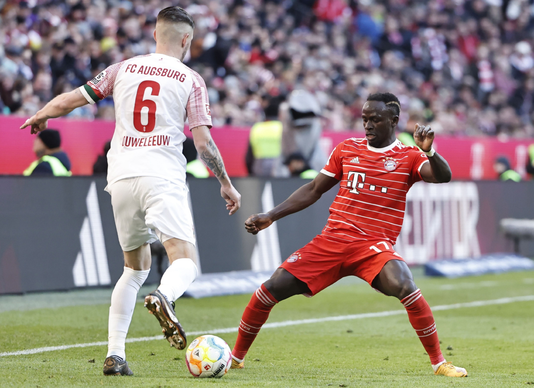 关于多特蒙德轻取国际米兰，姆巴佩点燃赛场的信息