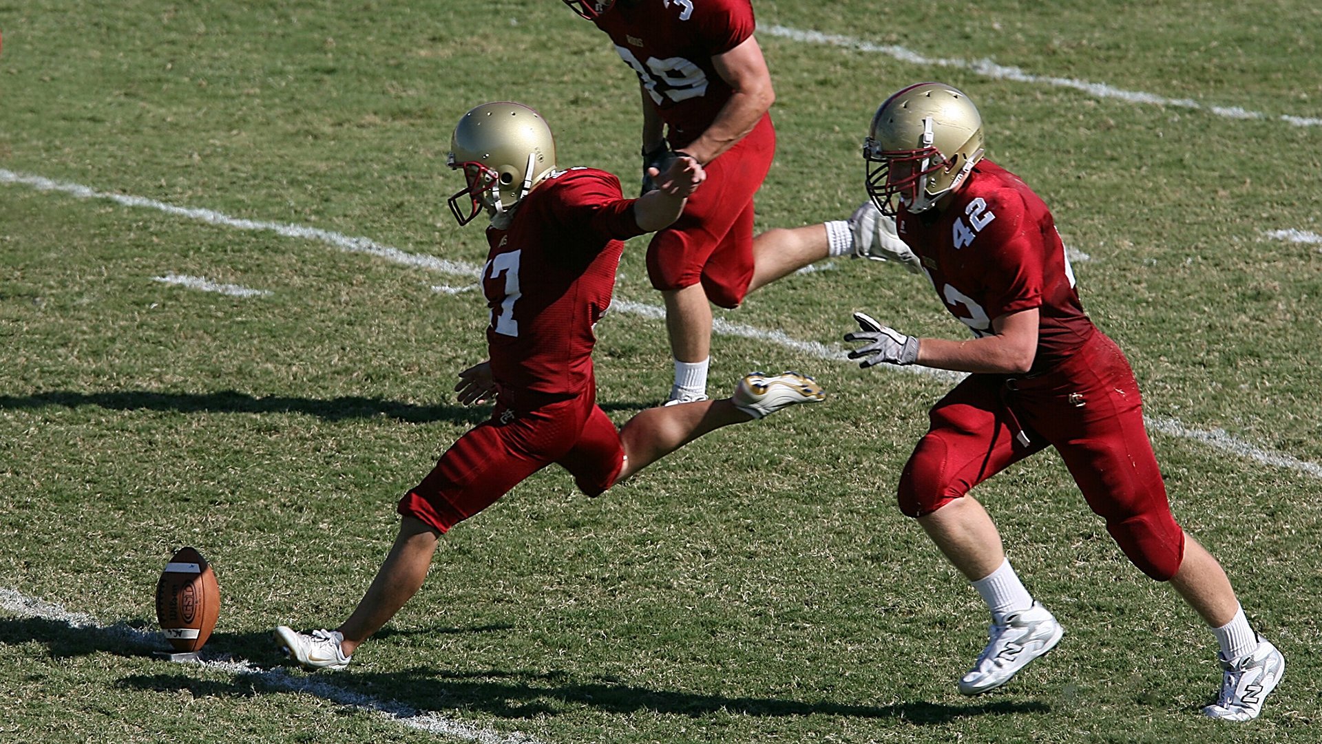 冰与火的对决，格列兹曼如何以攻防转换之核，在冰岛与智利的夹缝中定义现代足球