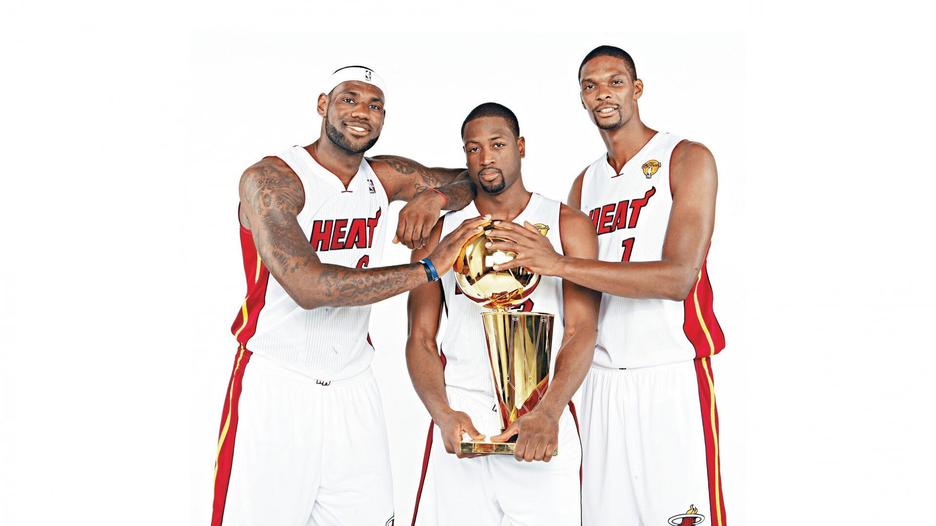 绿茵场上的完胜与球台上的火焰,德国足球与中国乒乓的竞技启示